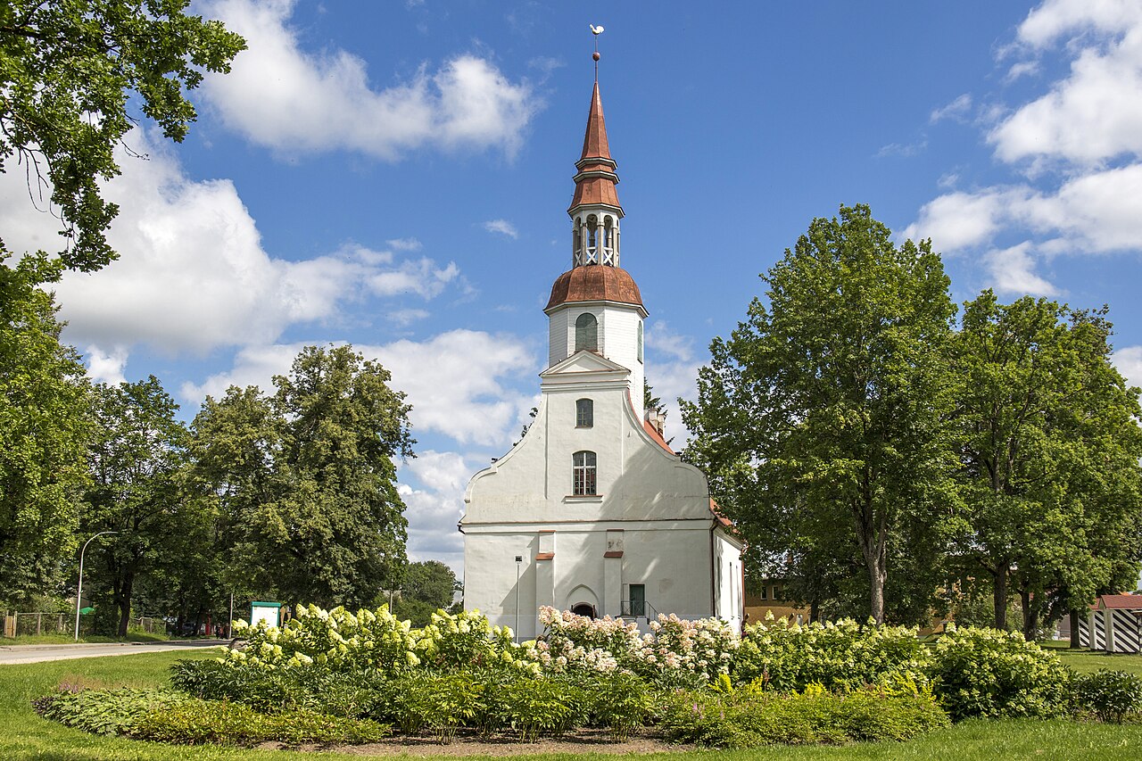 Iestieptie griesti Valkā